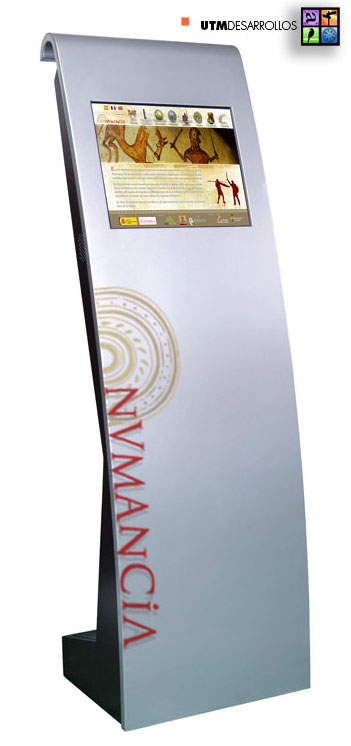 Punto de información multimedia táctil para el yacimiento de Numancia (Soria). © UTM Desarrollos