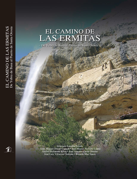 Edición del libro de gran formato: El camino de las ermitas (220 pág ilustradas con mapas, planos y fichas). © UTM Desarrollos