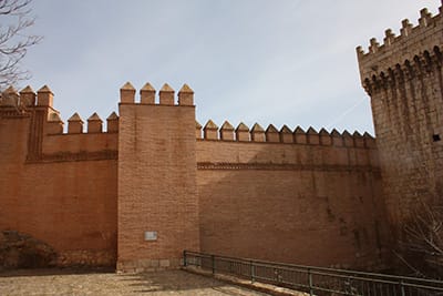 Lienzo de murallas junto la Puerta Baja de Daroca | ® UTM Desarrollos