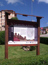 Señalización | Panel informativo al inicio de la ruta. © UTM Desarrollos